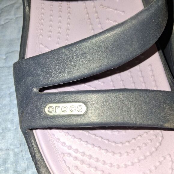 CROCS Women's Blue Gray Sandals Size 11W - Picture 7 of 9